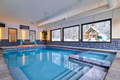 Poconos Luxury Resort: Pool, Theater, Games