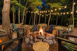Game Room, Hot Tub & Sauna, evcharger, kayaks/lake - Image 5