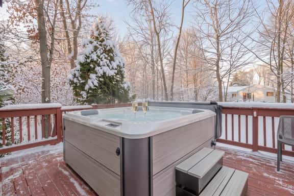 Pocono Fun House: Pool, Hot Tub, Theater, Games - Image 1
