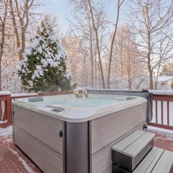 Pocono Fun House: Pool, Hot Tub, Theater, Games - Image 1