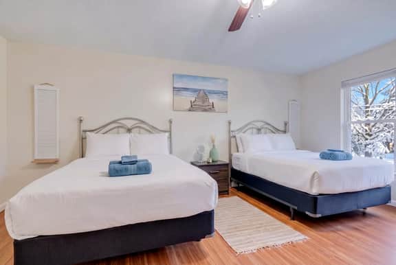 Lakefront w/ Hot Tub & Game Room | Near Camelback - Image 5