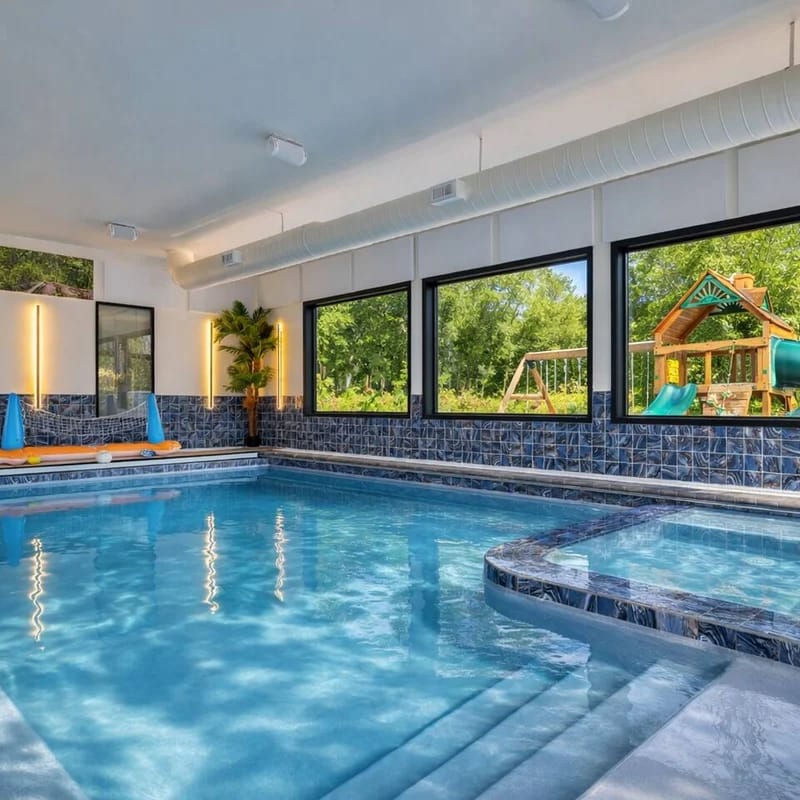 Indoor Pool/Arcade/Theater/HotTub/Pickleball/Trail - Holiday Home